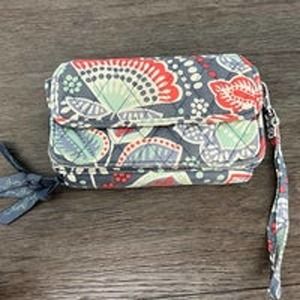 Vera Bradley All In One Crossbody Wristlet in Nomadic Floral Print